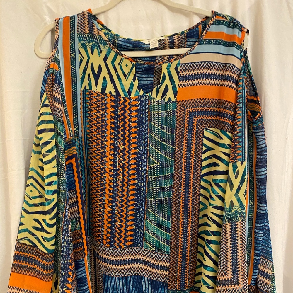 3/4 Cold Shoulder Sleeve Tunic Top